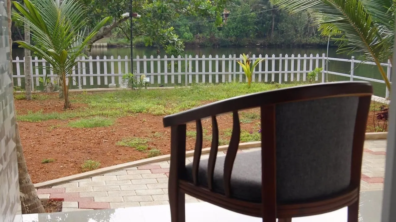 Green Island Resort Murinjupuzha